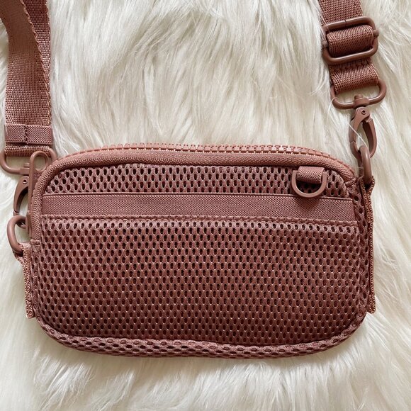 NEW Dagne Dover Warm Dust Pink Mara Air Mesh Phone Sling Crossbody Purse Bag - Picture 5 of 8